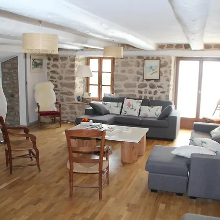 Maison De Caractère Avec Piscine Chambon-sur-Dolore