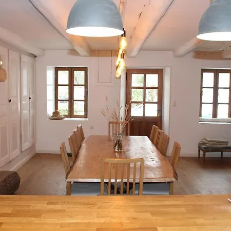 Maison De Caractère Avec Piscine Hébergement de vacances *